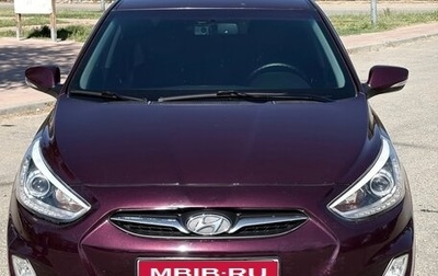 Hyundai Solaris II рестайлинг, 2012 год, 750 000 рублей, 1 фотография