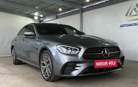 Mercedes-Benz E-Класс, 2021 год, 4 499 000 рублей, 7 фотография