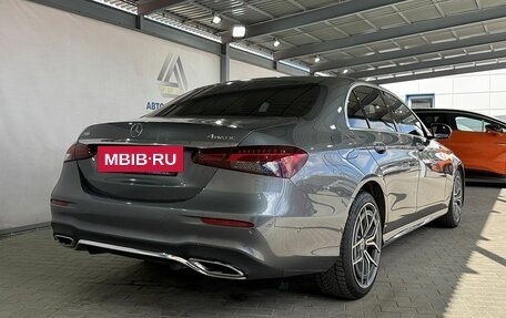 Mercedes-Benz E-Класс, 2021 год, 4 499 000 рублей, 5 фотография