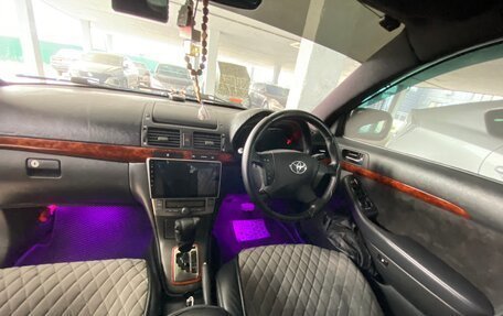 Toyota Avensis III рестайлинг, 2003 год, 790 000 рублей, 6 фотография