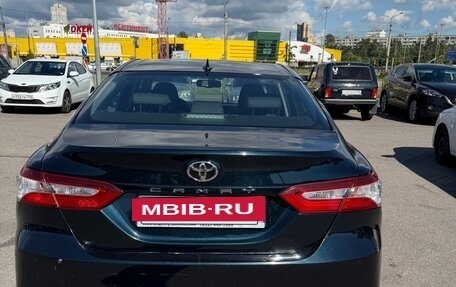 Toyota Camry, 2019 год, 2 150 000 рублей, 2 фотография