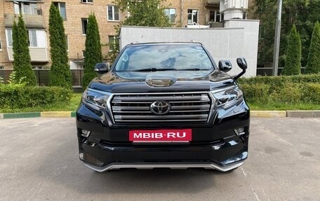 Toyota Land Cruiser Prado 150 рестайлинг 2, 2019 год, 5 500 000 рублей, 3 фотография
