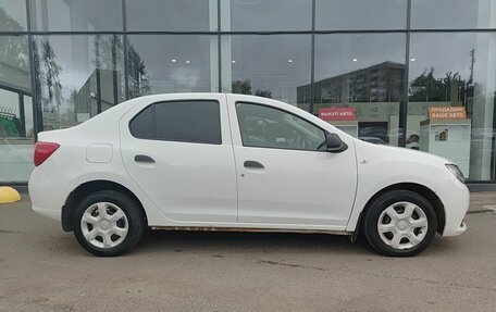 Renault Logan II, 2018 год, 599 000 рублей, 5 фотография