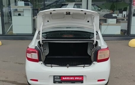 Renault Logan II, 2018 год, 599 000 рублей, 12 фотография