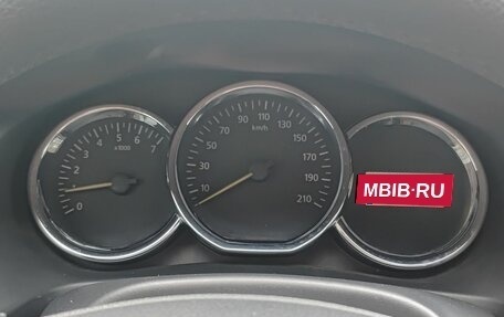 Renault Logan II, 2018 год, 599 000 рублей, 16 фотография