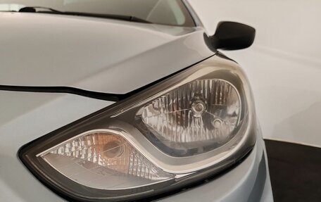 Hyundai Solaris II рестайлинг, 2012 год, 570 000 рублей, 21 фотография