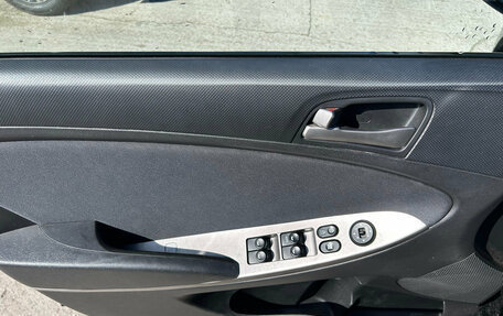 Hyundai Solaris II рестайлинг, 2016 год, 1 049 000 рублей, 8 фотография