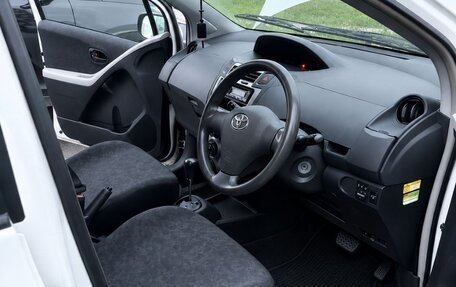 Toyota Vitz, 2010 год, 400 000 рублей, 7 фотография