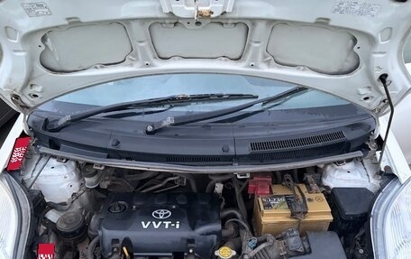 Toyota Vitz, 2010 год, 400 000 рублей, 5 фотография