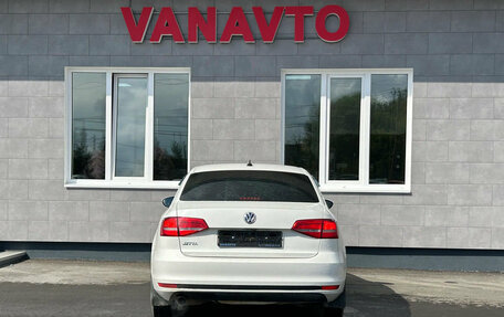 Volkswagen Jetta VI, 2015 год, 1 090 000 рублей, 6 фотография