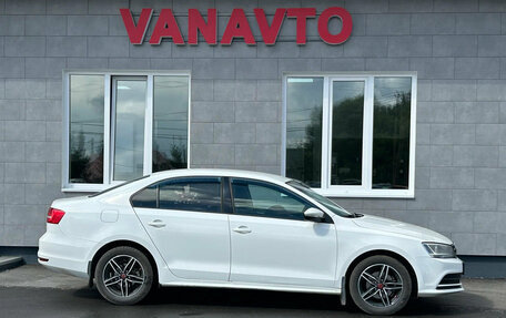 Volkswagen Jetta VI, 2015 год, 1 090 000 рублей, 4 фотография