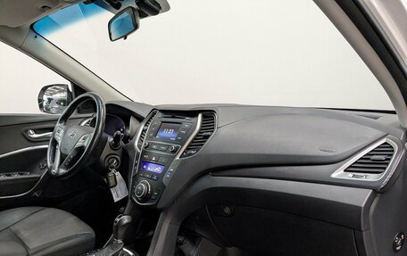 Hyundai Santa Fe III рестайлинг, 2017 год, 2 100 000 рублей, 16 фотография