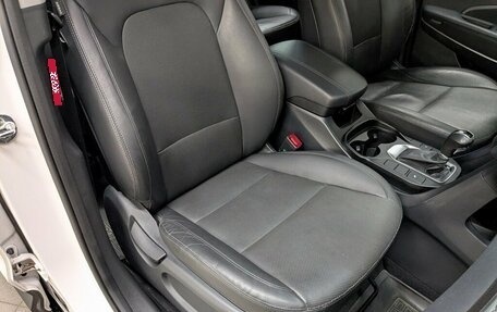 Hyundai Santa Fe III рестайлинг, 2017 год, 2 100 000 рублей, 17 фотография