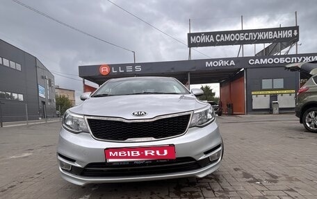 KIA Rio III рестайлинг, 2015 год, 1 000 000 рублей, 1 фотография