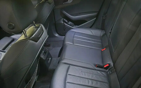 Audi A4, 2019 год, 3 100 000 рублей, 3 фотография