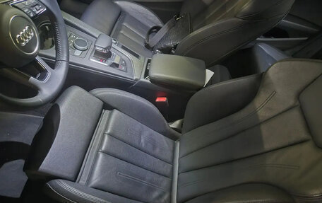 Audi A4, 2019 год, 3 100 000 рублей, 4 фотография