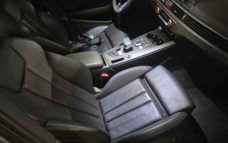 Audi A4, 2019 год, 3 100 000 рублей, 12 фотография
