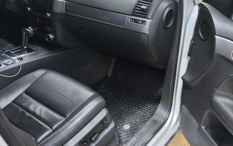 Volkswagen Touareg III, 2007 год, 950 000 рублей, 6 фотография