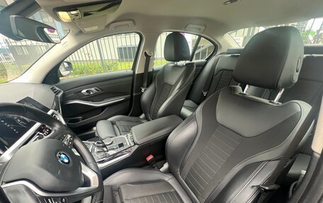 BMW 3 серия, 2020 год, 2 790 000 рублей, 8 фотография