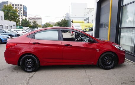 Hyundai Solaris II рестайлинг, 2011 год, 630 000 рублей, 4 фотография