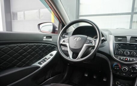Hyundai Solaris II рестайлинг, 2011 год, 630 000 рублей, 11 фотография