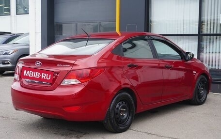 Hyundai Solaris II рестайлинг, 2011 год, 630 000 рублей, 5 фотография