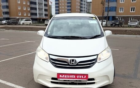 Honda Freed I, 2012 год, 780 000 рублей, 2 фотография