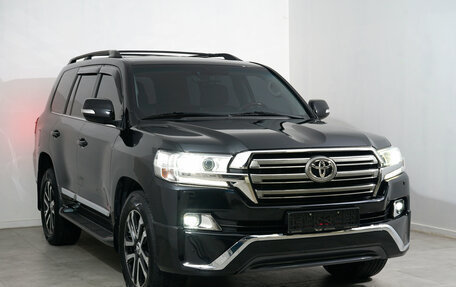 Toyota Land Cruiser 200, 2015 год, 6 299 000 рублей, 4 фотография