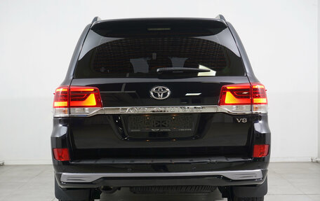 Toyota Land Cruiser 200, 2015 год, 6 299 000 рублей, 7 фотография
