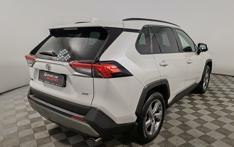Toyota RAV4, 2021 год, 3 480 000 рублей, 5 фотография