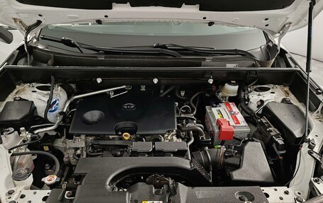 Toyota RAV4, 2021 год, 3 480 000 рублей, 9 фотография