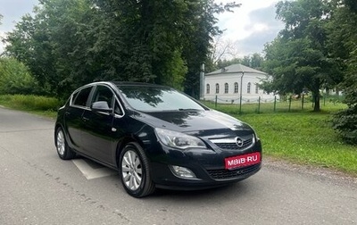 Opel Astra J, 2011 год, 650 000 рублей, 1 фотография