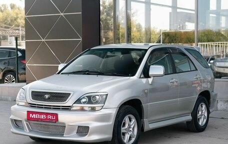 Toyota Harrier, 2001 год, 950 000 рублей, 1 фотография