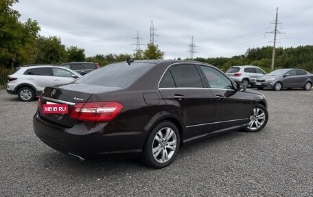 Mercedes-Benz E-Класс, 2010 год, 2 100 000 рублей, 7 фотография