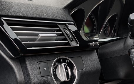 Mercedes-Benz E-Класс, 2010 год, 2 100 000 рублей, 18 фотография