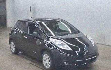 Nissan Leaf I, 2013 год, 860 000 рублей, 11 фотография