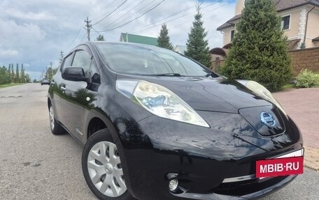 Nissan Leaf I, 2013 год, 860 000 рублей, 2 фотография