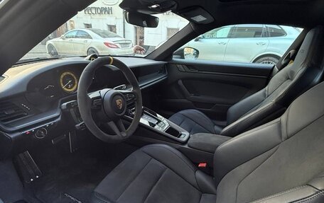Porsche 911, 2023 год, 15 500 000 рублей, 11 фотография