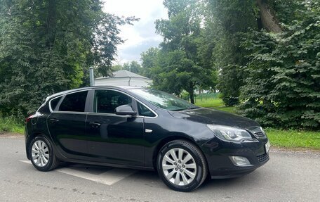 Opel Astra J, 2011 год, 650 000 рублей, 3 фотография