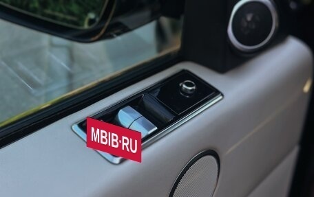 Land Rover Range Rover IV рестайлинг, 2013 год, 3 300 000 рублей, 12 фотография