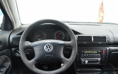 Volkswagen Passat B5+ рестайлинг, 1998 год, 175 000 рублей, 6 фотография