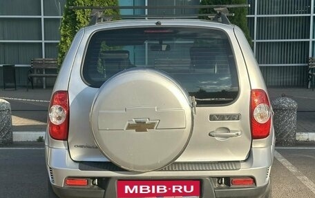 Chevrolet Niva I рестайлинг, 2013 год, 420 000 рублей, 4 фотография
