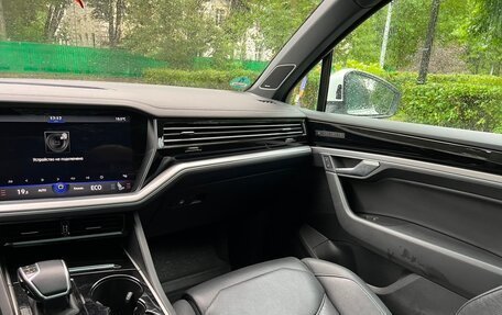 Volkswagen Touareg III, 2020 год, 5 950 000 рублей, 25 фотография