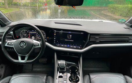 Volkswagen Touareg III, 2020 год, 5 950 000 рублей, 24 фотография
