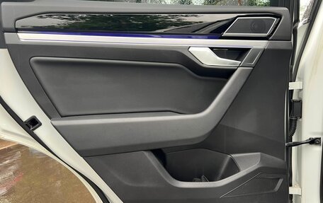 Volkswagen Touareg III, 2020 год, 5 950 000 рублей, 33 фотография