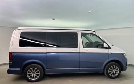 Volkswagen Transporter T6 рестайлинг, 2017 год, 4 990 000 рублей, 6 фотография