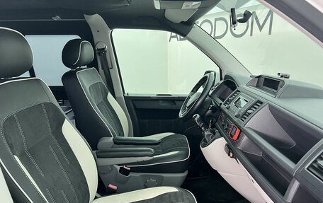 Volkswagen Transporter T6 рестайлинг, 2017 год, 4 990 000 рублей, 14 фотография