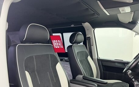 Volkswagen Transporter T6 рестайлинг, 2017 год, 4 990 000 рублей, 16 фотография
