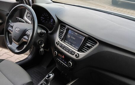 Hyundai Solaris II рестайлинг, 2017 год, 1 050 000 рублей, 16 фотография