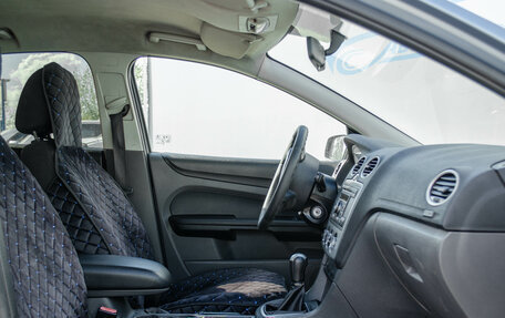 Ford Focus II рестайлинг, 2005 год, 299 000 рублей, 11 фотография